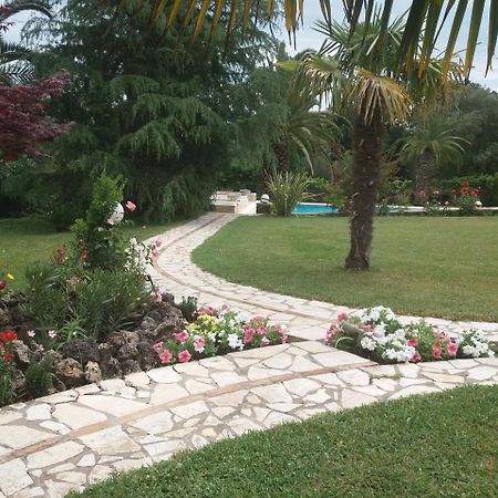 Villa Atalanti Гоувия Экстерьер фото