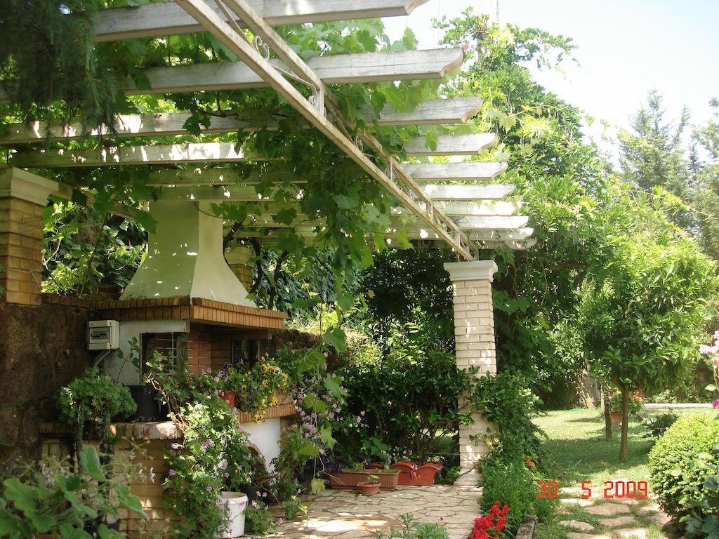Villa Atalanti Гоувия Экстерьер фото